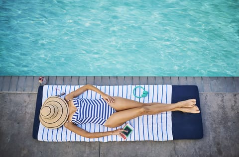 Seasonal outdoor pool