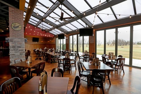 Breakfast, lunch and dinner served