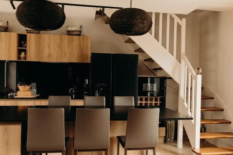 House, 2 Bedrooms, Non Smoking | Private kitchen