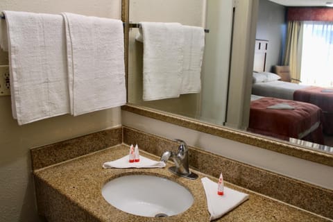 Free toiletries, towels