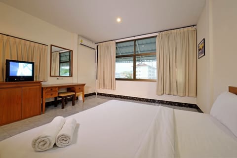 Standard Double Room | Free WiFi