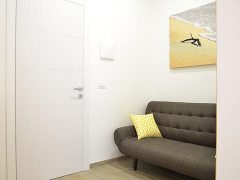 Superior Suite, Balcony | Premium bedding, desk, soundproofing, iron/ironing board