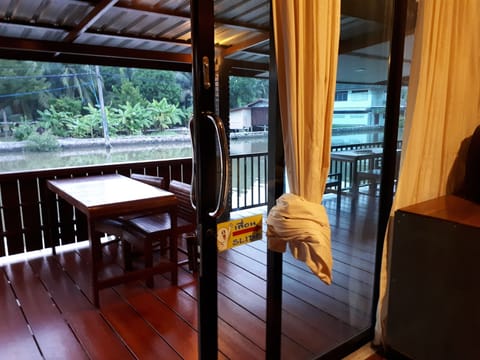 Standard Double Room with River View | Terrace/patio
