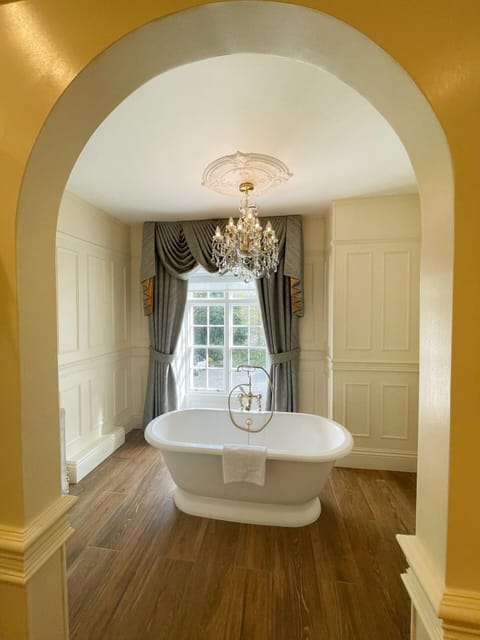 Superior Double Room | Bathroom | Designer toiletries, hair dryer, bathrobes, slippers