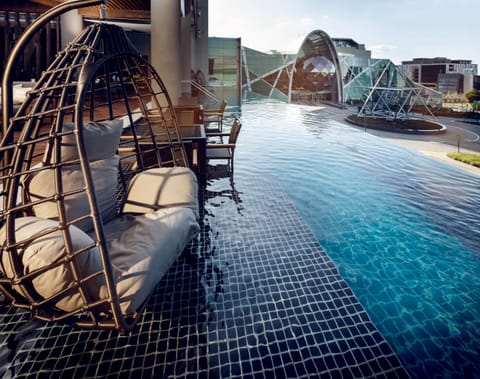 Outdoor pool, sun loungers