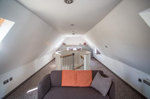 The Cottage | Desk, iron/ironing board, free WiFi, bed sheets