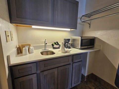 Fridge, microwave, coffee/tea maker