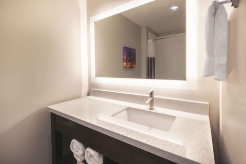 Premium bedding, pillowtop beds, desk, iron/ironing board