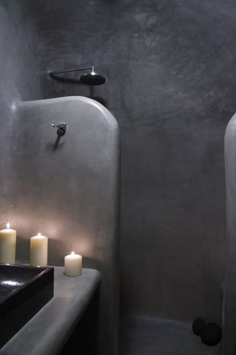 Romantic Suite, 1 Bedroom, Jetted Tub (Panoramic View) | Bathroom shower