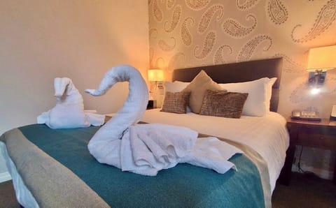 Superior Room | Desk, laptop workspace, iron/ironing board, free WiFi