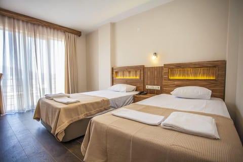 Minibar, in-room safe, desk, soundproofing