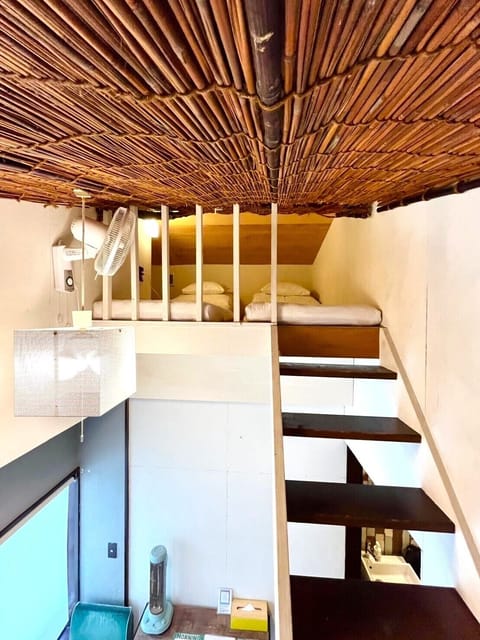 Comfort Room | Individually decorated, individually furnished, free WiFi, bed sheets