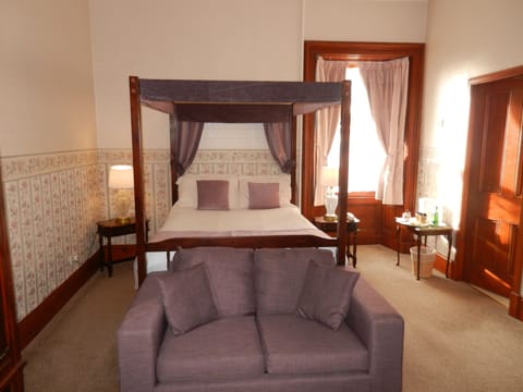 Executive Double Room, 1 Bedroom | Individually decorated, soundproofing, rollaway beds, free WiFi