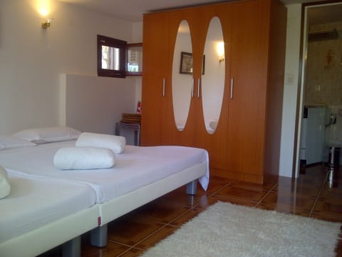 Family Villa, 4 Bedrooms, Pool Access, Beach View | Frette Italian sheets, premium bedding, down comforters, pillowtop beds