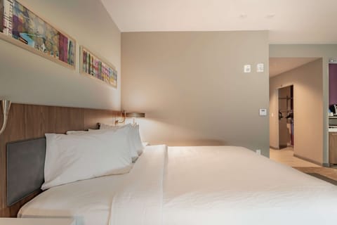 Room, 1 King Bed with Sofa bed, Accessible (Hearing) | Desk, laptop workspace, blackout drapes, soundproofing