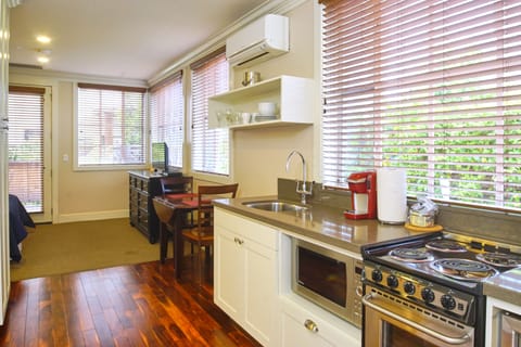 Carriage House 101 | Private kitchen | Mini-fridge, ice maker