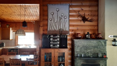 Cottage, 3 Bedrooms, Sauna, Slope side (Sleeping Loft ) | Living area | Flat-screen TV, DVD player