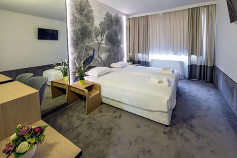 Economy Double Room | Premium bedding, desk, free WiFi