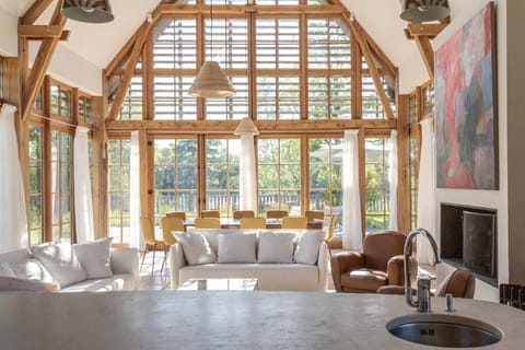 Design House, Fireplace, Lake View | Living area | 100-cm LCD TV with digital channels, fireplace, DVD player