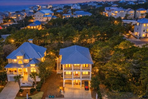 House, 5 Bedrooms | Exterior
