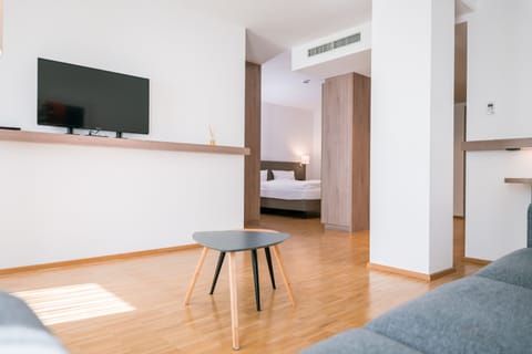 Classic Quadruple Room, Multiple Beds | Hypo-allergenic bedding, in-room safe, desk, soundproofing