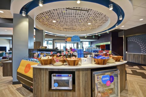 Snack bar