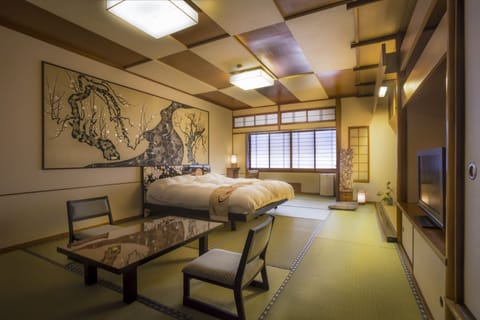 A Type Superior Twin Room 2 Beds and 2 Futons (with Private Toilet, Shared Bathroom), Non Smoking | Down comforters, in-room safe, desk, WiFi (free)