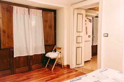 Apartment, Balcony | 1 bedroom, iron/ironing board, WiFi, bed sheets