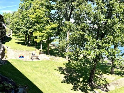 Condo, 3 Bedrooms | Property grounds