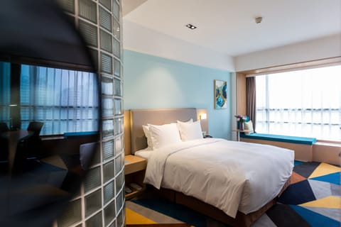 Minibar, in-room safe, desk, blackout drapes