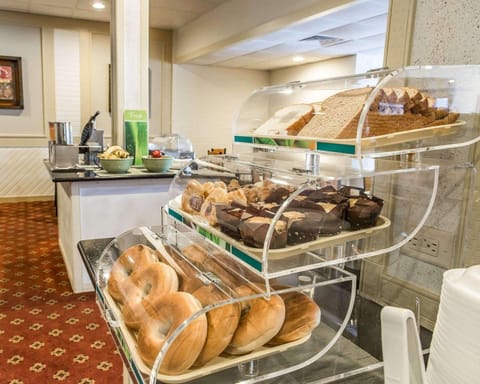 Free buffet breakfast