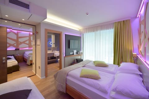 Superior Triple Room, 1 Double Bed with Sofa bed | Hypo-allergenic bedding, minibar, in-room safe, desk