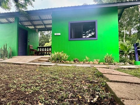 Lime Cabana - Accessible Private Room, Full Bed, & Garden Views | Laptop workspace, free WiFi, bed sheets