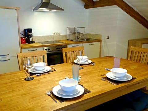 Superior Apartment (with Hochkönig Card) | In-room dining