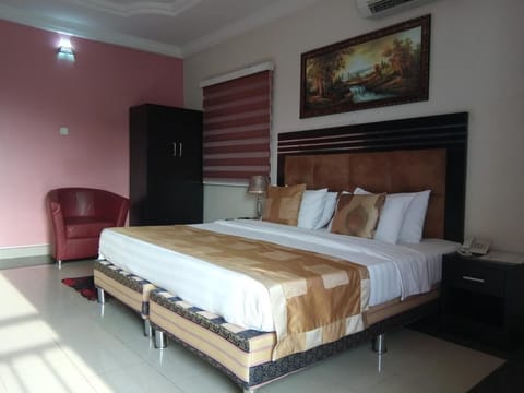 Classic Room | Free WiFi