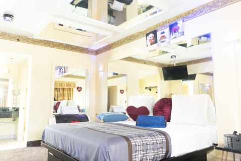 Romantic Suite | Desk, WiFi (free)