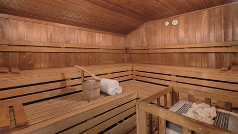 Sauna, body treatments, aromatherapy, hot stone massages