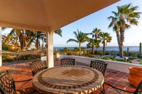 Family Townhome, 4 Bedrooms | Terrace/patio