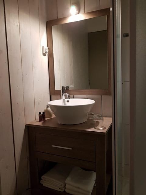 Comfort Double Room, Ensuite | Bathroom