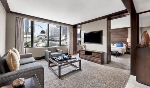 Premium bedding, down comforters, pillowtop beds, minibar