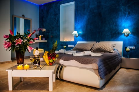 Superior Volcano View Room | Premium bedding, down comforters, in-room safe, soundproofing