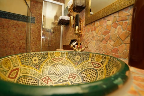 Superior Double Room | Hypo-allergenic bedding, pillowtop beds, minibar, in-room safe