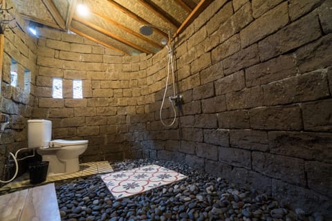 Deluxe Room, Terrace, Resort View | Bathroom | Shower, free toiletries, towels