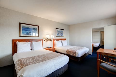 Deluxe Double Room, 2 Queen Beds | Premium bedding, blackout drapes, soundproofing, iron/ironing board