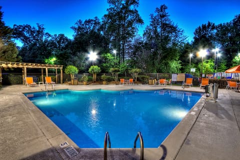 Seasonal outdoor pool