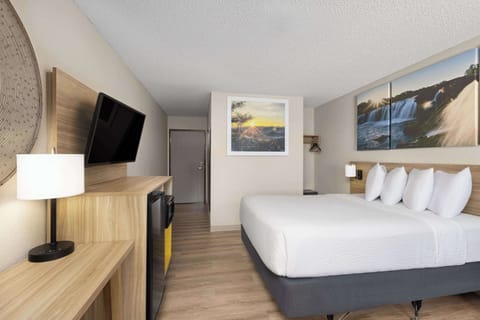 In-room safe, iron/ironing board, free cribs/infant beds, rollaway beds