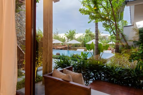 Club Suite, Balcony, Lake View | Balcony