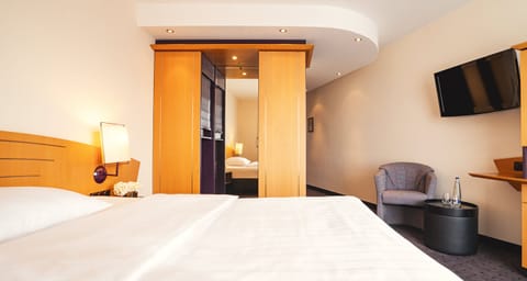 Standard Double Room (Streetview) | Hypo-allergenic bedding, desk, laptop workspace, blackout drapes