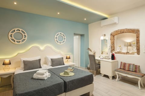 Classic Room, Hot Tub, Ground Floor | In-room safe, desk, soundproofing, iron/ironing board