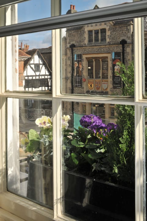 Deluxe Double Room, 1 Double Bed, Ensuite, City View | View from property